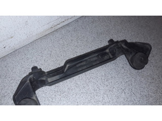 Радиатор (ы) держатель / кронштейн