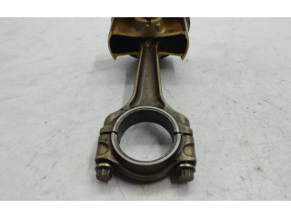  Поршень с шатуном    Maserati Quattroporte  