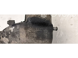 Интеркулер 4E0145805D Audi A8 S8 D3 4E