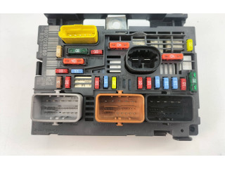 Pojistková skříňka 9807028580 Peugeot 3008 2016