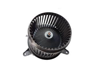 Вентилятор печки    68363399AA   Jeep Compass