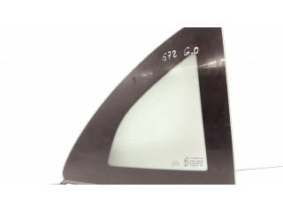 Заднее боковое стекло кузова