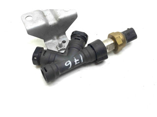 Топливная рампа 8W839D280AE   Jaguar XK - XKR   для двигателя 508PN