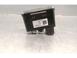 Блок управления 7357160900, MOPAR Fiat 500L