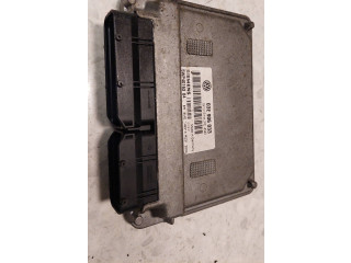 Блок управления двигателя 03E906033, 5WP4016304 Skoda Fabia Mk2 (5J)