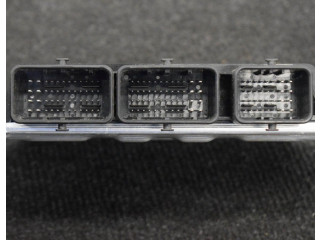 Блок управления двигателя Dacia Sandero