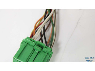 Зеркало электрическое        Volvo V70  2005 - 2008 года   