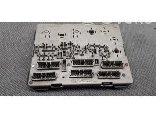 Pojistková skříňka Peugeot 405 2014