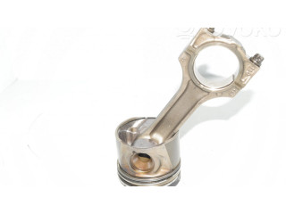 Píst BMW 5 E39 pro naftový motor 2.5 M57