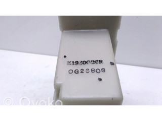 Блок управления климат-контролем K19Z0GE6R, 0G28B08 Mazda 626