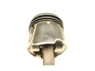  Поршень с шатуном M9R782 M9R782  Renault Trafic II (X83)  