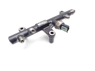 Топливная рампа 9681909680, 28497Z01   Peugeot Expert   для двигателя RHH(DW10CTED4)