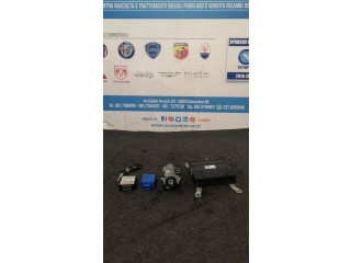 Řídící jednotka Mazda MPV II LW 2002