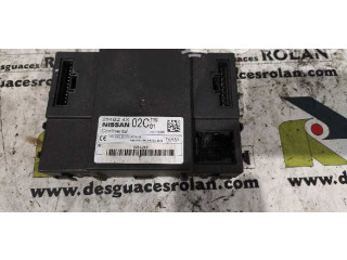 Pojistková skříňka Řídící jednotka BSM 5WK48883 Nissan Navara 2010