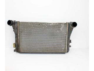 Интеркулер  1K0145803BM   Volkswagen Caddy 