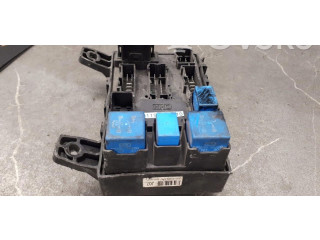 Блок предохранителей  91198-1C010   Hyundai Getz    