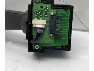 Ручка стеклоочистителей 31264169   Volvo V60