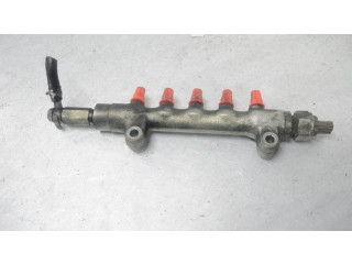 Топливная рампа 07K28 Subaru Forester SH