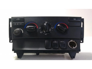 Блок управления климат-контролем 8697139   Volvo V70