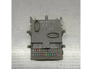 Pojistková skříňka 8200283817, 8200004201E Renault Vel Satis 2004