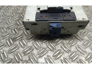 Дисплей       Volvo XC90