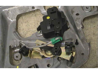 Zámek zadních dveří Chrysler PT Cruiser 2002