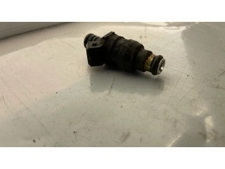 Vstřikovač 1747406, D3763FA BMW 7 E38 pro benzínový motor 4.0