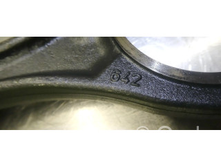 Píst 642 Mercedes-Benz C AMG W204 3.0