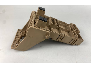 Pojistková skříňka 82201AG010 Subaru Legacy 2008