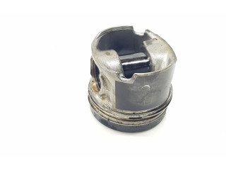 Píst 7812585, 11257812585 BMW 5 F10 F11 N57D30A