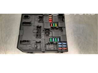 Pojistková skříňka 284B66727R Renault Megane IV 2018