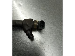 Форсунка 04L130277G    Volkswagen Golf VII   