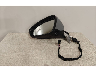 Zpětné zrcátko  Audi Q4 Sportback e-tron 2022    