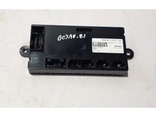 Блок управления климат-контролем 5WA907727N   Skoda Octavia Mk4