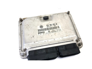Блок управления двигателя 022906032AK   Volkswagen Phaeton