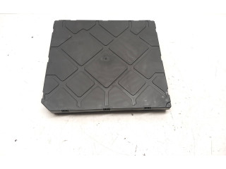 Блок комфорта 5Q0937084AQ Skoda Octavia Mk3 (5E)