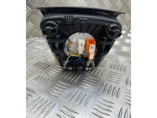 Подушка безопасности водителя 30721915, P30721915 Volvo V70