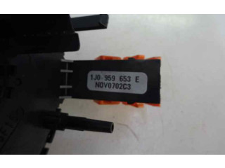 Подушка безопасности водителя 1J0959653E Skoda Octavia Mk1 (1U)