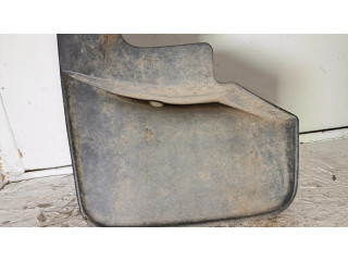 Задний брызговик