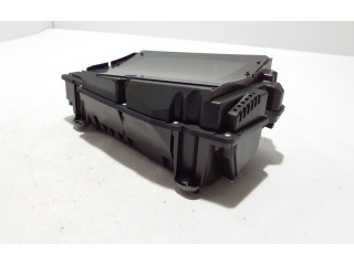 Дисплей 32300230 Volvo S60