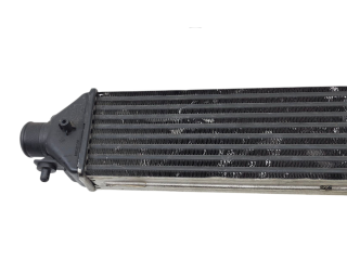 Интеркулер 50539340, 50532811 Alfa Romeo Giulietta