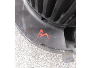 Вентилятор печки 1K1819015E Volkswagen Caddy