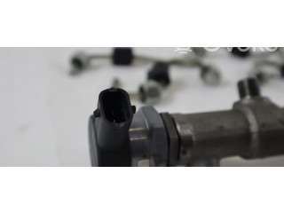 Топливная рампа    Jeep Cherokee  