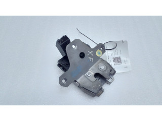 Замок задней крышки