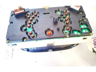 Přístrojová deska Nissan Almera Tino 2001 bu0100z12367