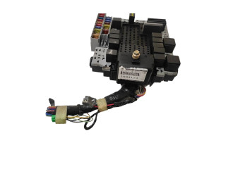 Блок предохранителей  9401802, 189527906   Volvo XC90    