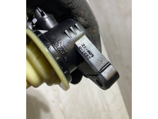 Топливная рампа v-1682   Citroen C3 Aircross  