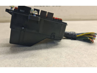 Блок предохранителей 8216009601, 20060329 SsangYong Kyron