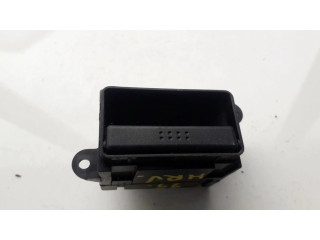 Дисплей    14C8   Honda HR-V