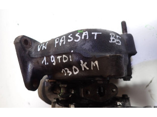 Turbodmychadlo Турбина 038145702E Volkswagen PASSAT B5.5